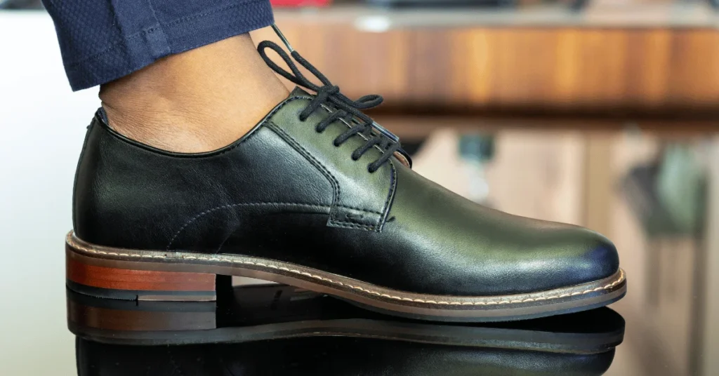 Discover the versatility of minimalist shoes for men.