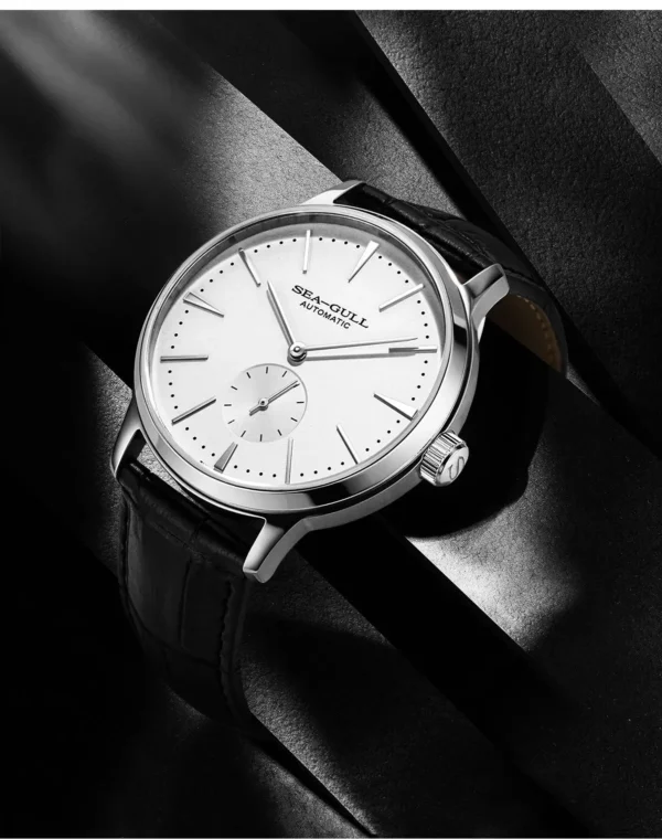 A minimalist automatic watch for the modern gentleman.