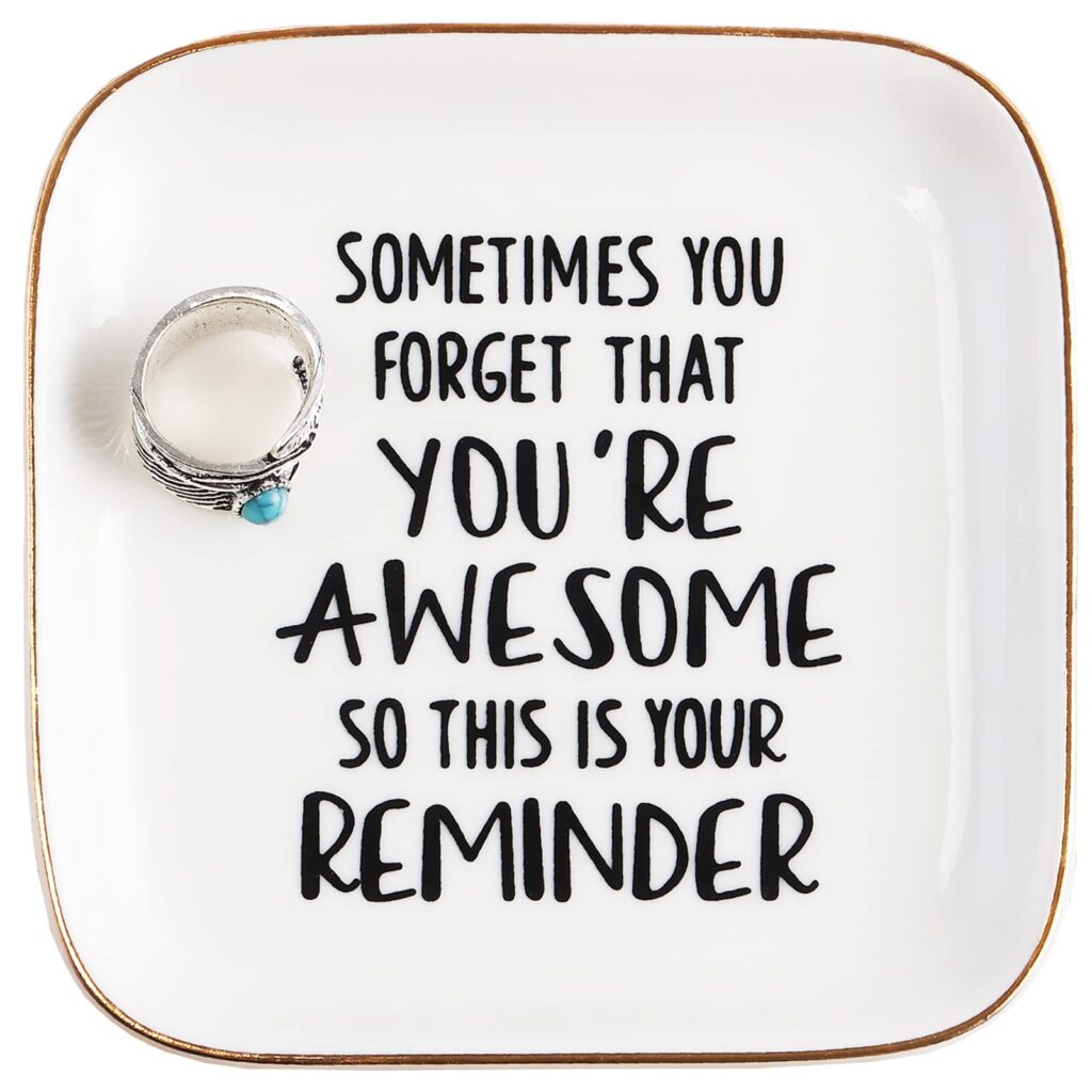 Ideas for Minimalist Christmas Gifts for Her: Thoughtful and Simple Presents 5 image 32